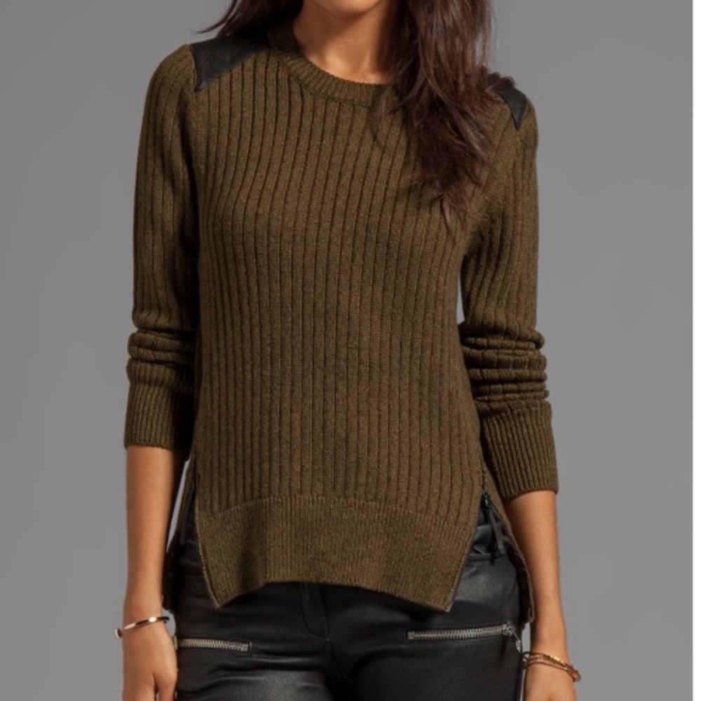 Dolce Vita Sweater w Leather Shoulder Patch, S